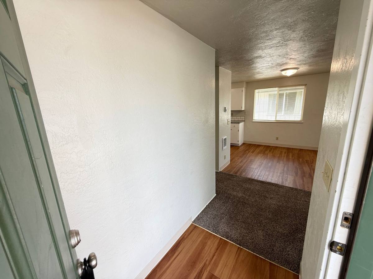 Apartment for rent at 165 SW Kalmia St, Junction City, OR 97448
