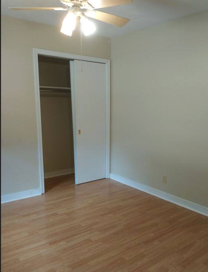 Apartment for rent at 400 Dorrier Dr, Charlottesville, VA 22911