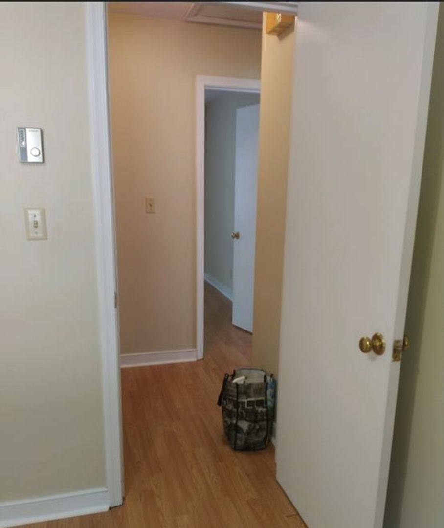 Apartment for rent at 400 Dorrier Dr, Charlottesville, VA 22911