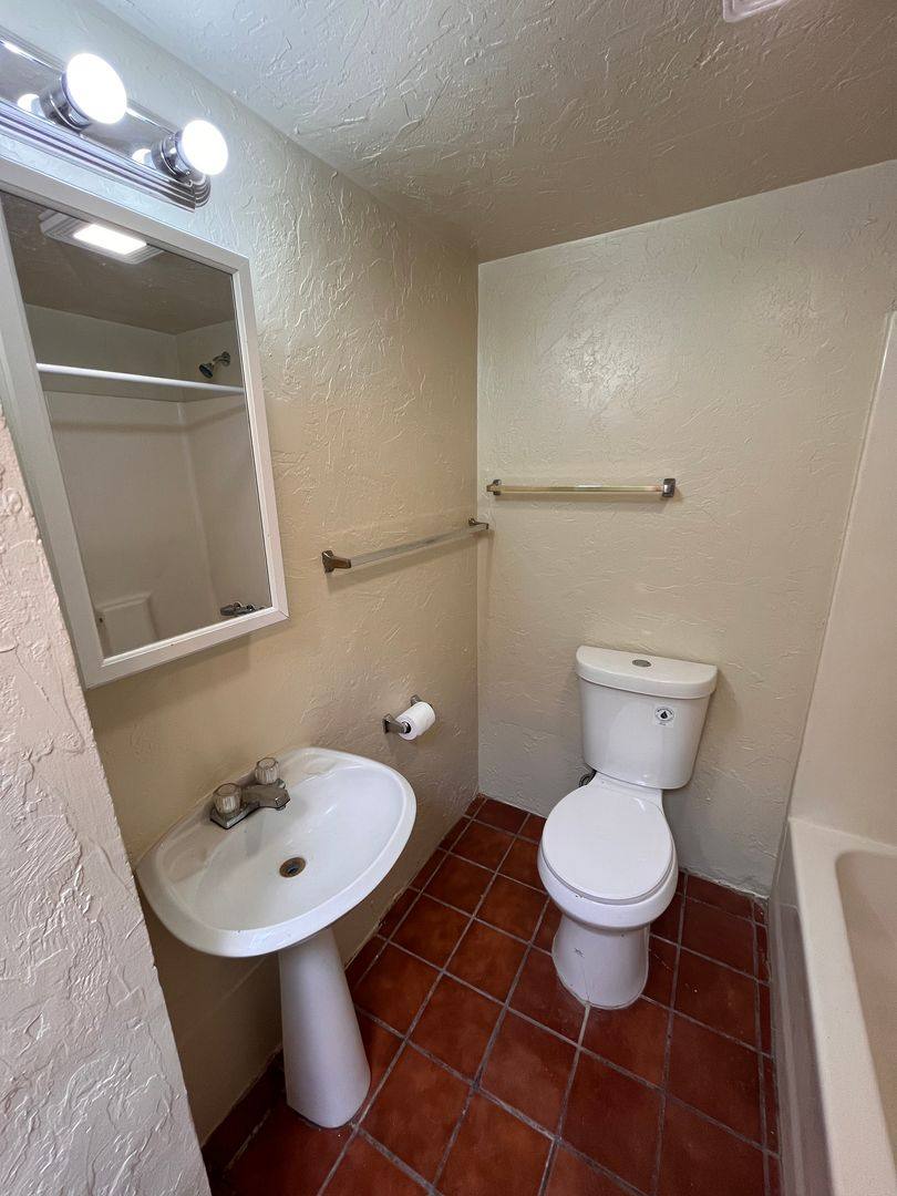 Townhouse for rent at 3130 W Rock Hill Rd, Tucson, AZ 85745
