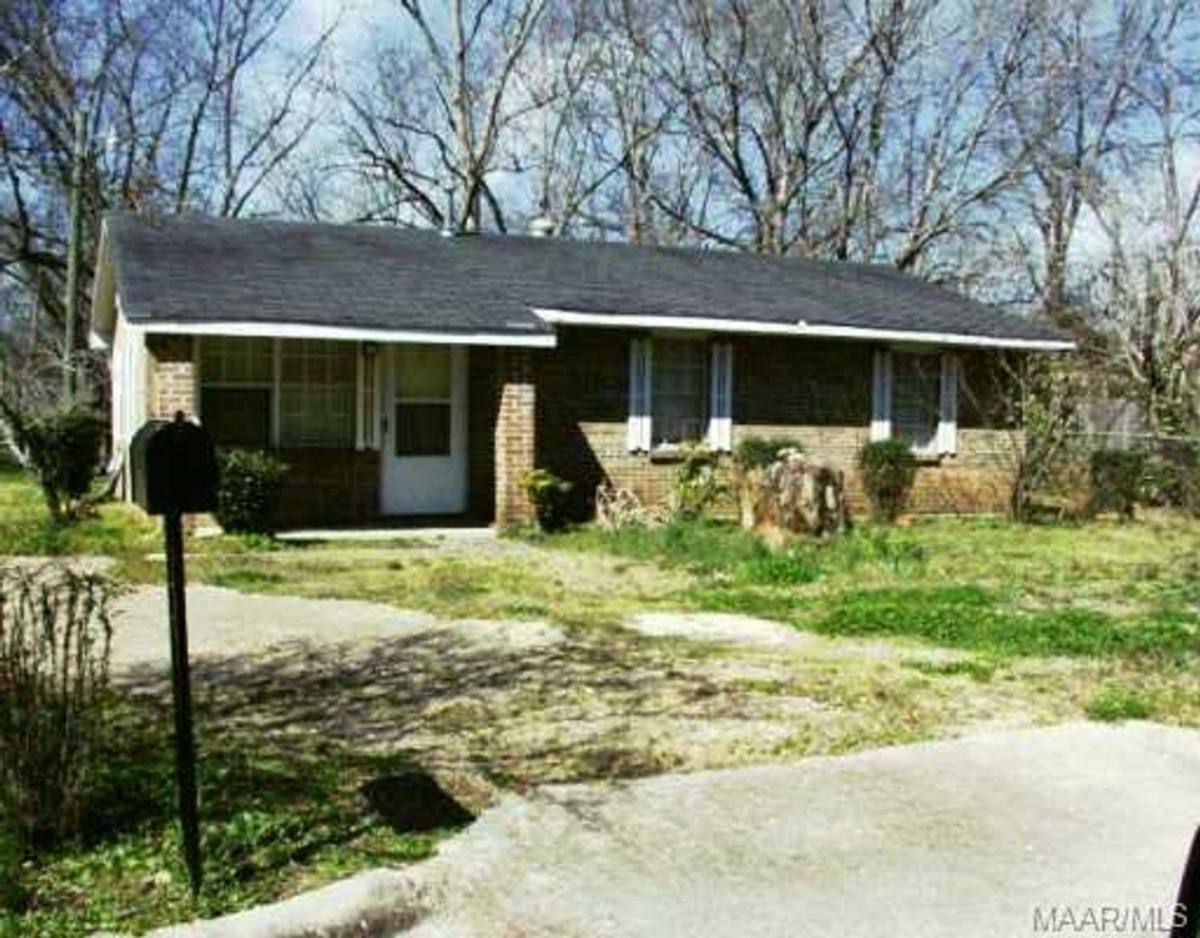 House for rent at 420 Short St, Wetumpka, AL 36092