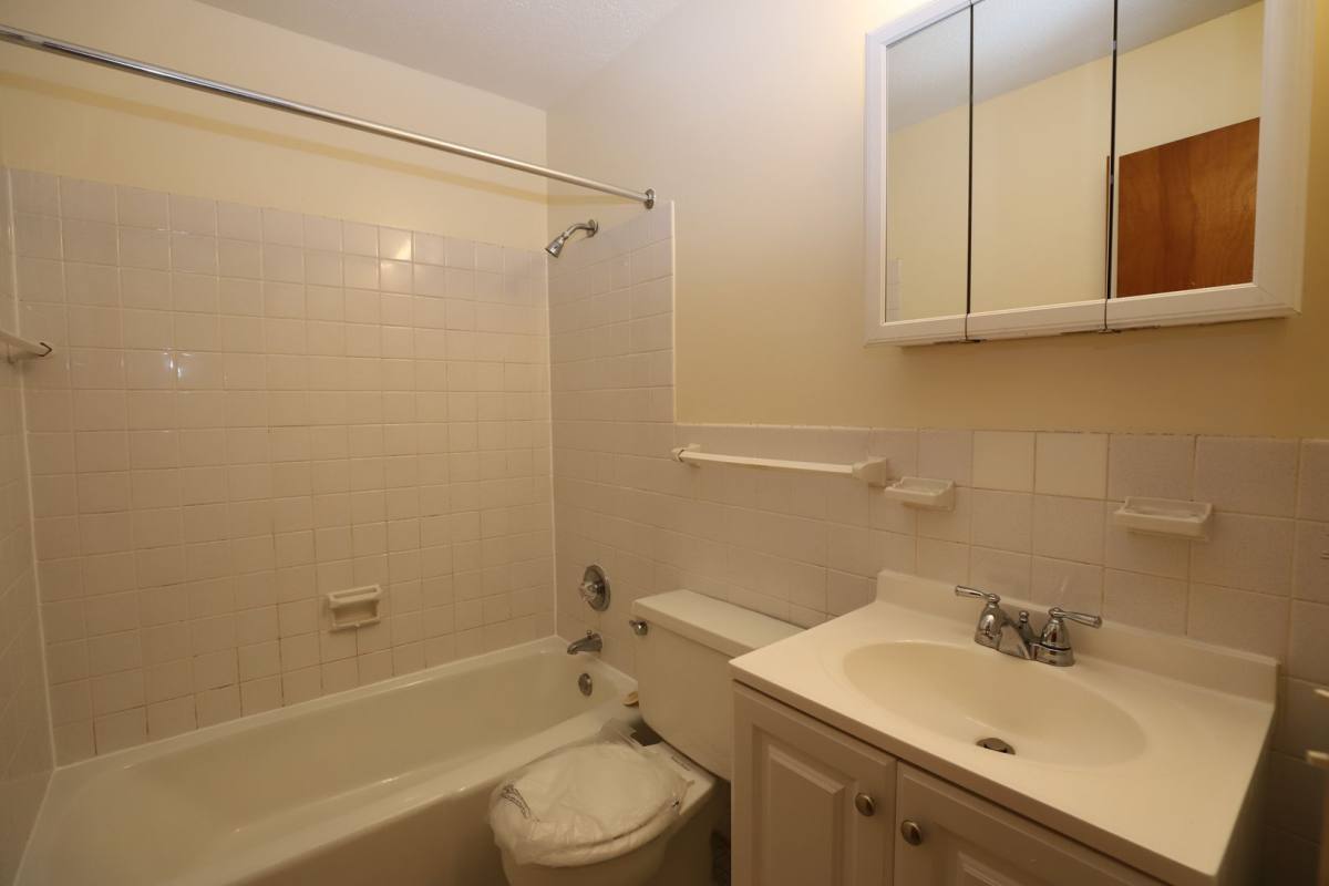 Apartment for rent at 10000 10010 10020 Morgan Ave S, Minneapolis, MN 55431