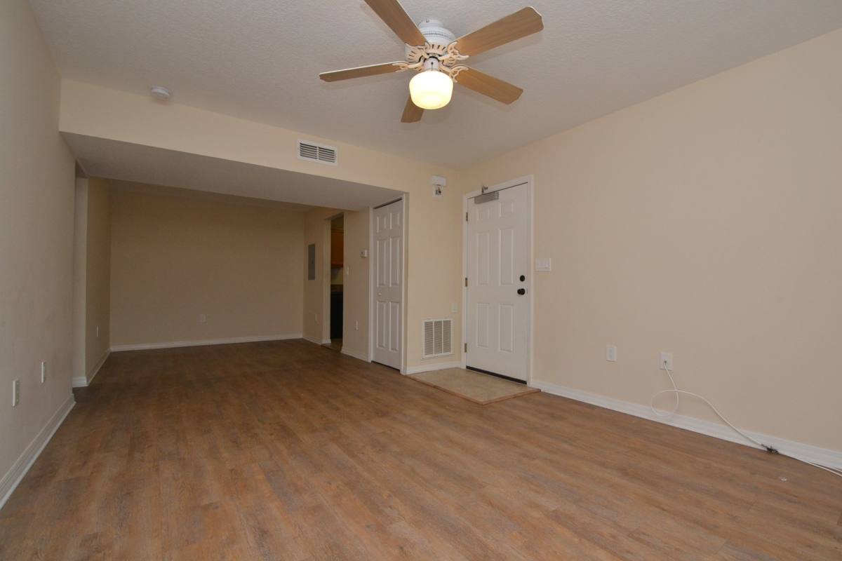 Condo for rent at 220 Moree Loop, Winter Springs, FL 32708