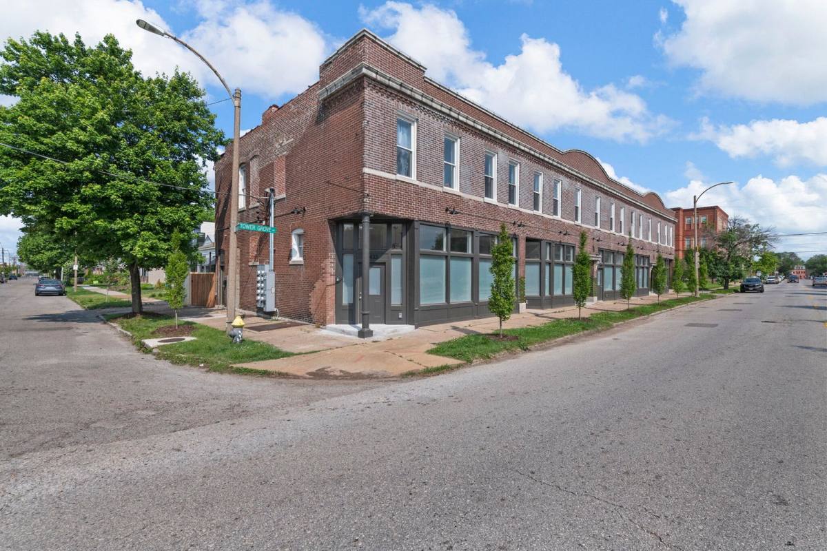 Apartment for rent at 1417 Tower Grove Ave, Saint Louis, MO 63110