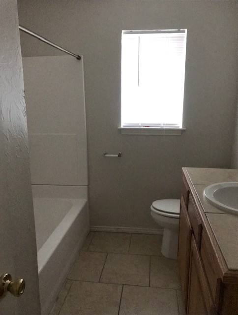 Apartment for rent at 506 E 12th, Ada, OK 74820