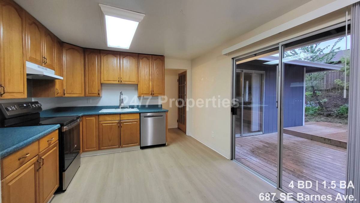 House for rent at 687 SE Barnes Ave, Gresham, OR 97080