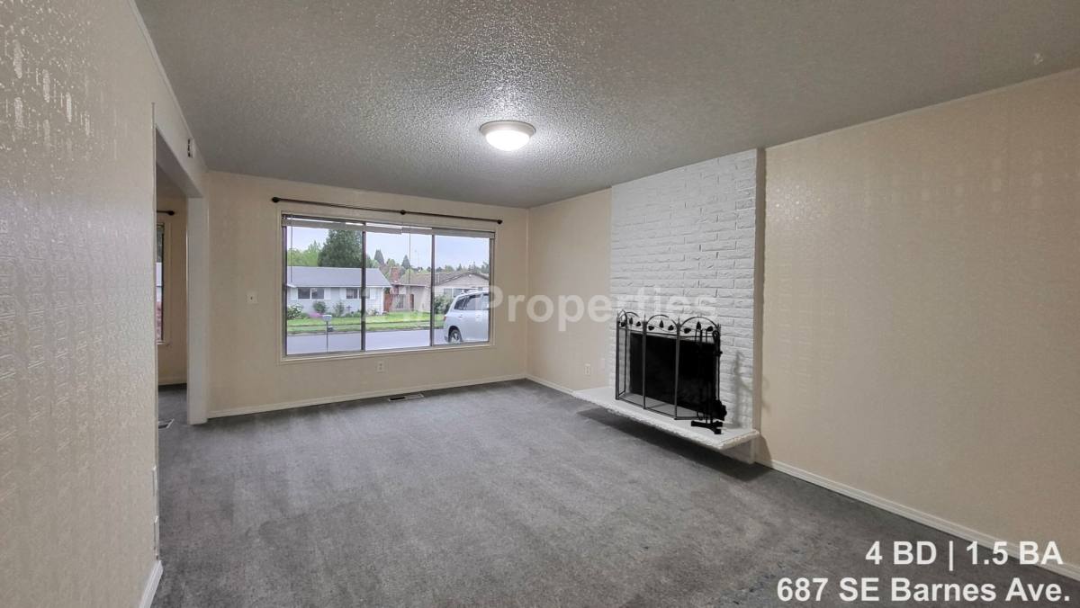 House for rent at 687 SE Barnes Ave, Gresham, OR 97080