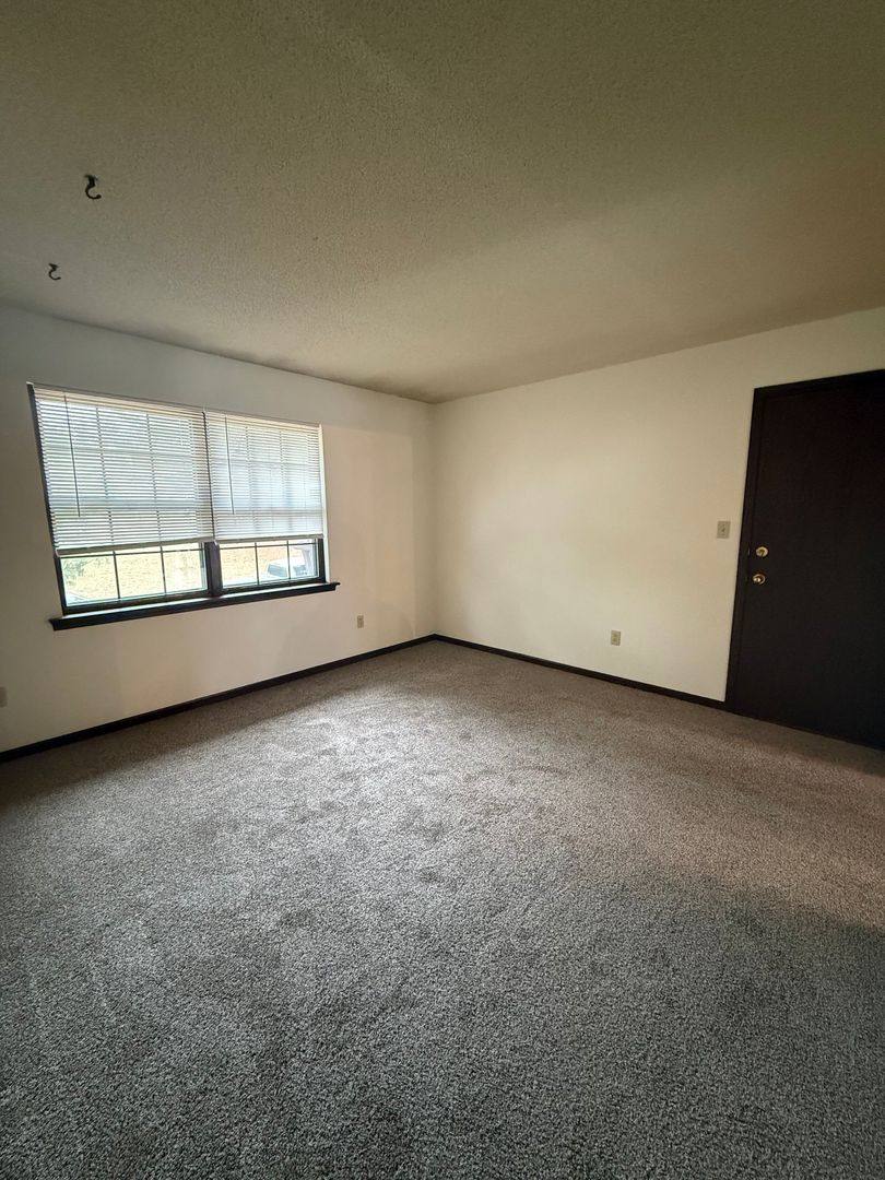 Apartment for rent at 4515 W Millbrook Dr, Columbia, MO 65203