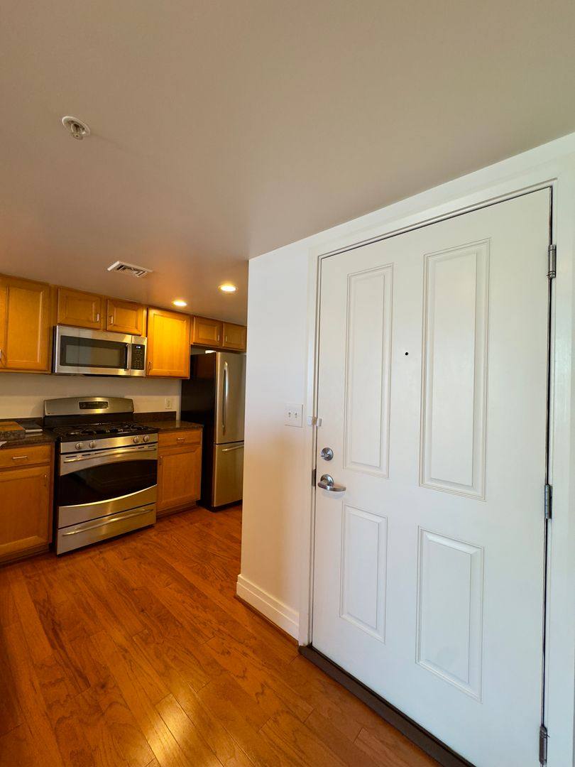Apartment for rent at 414 Water St, Baltimore, MD 21202