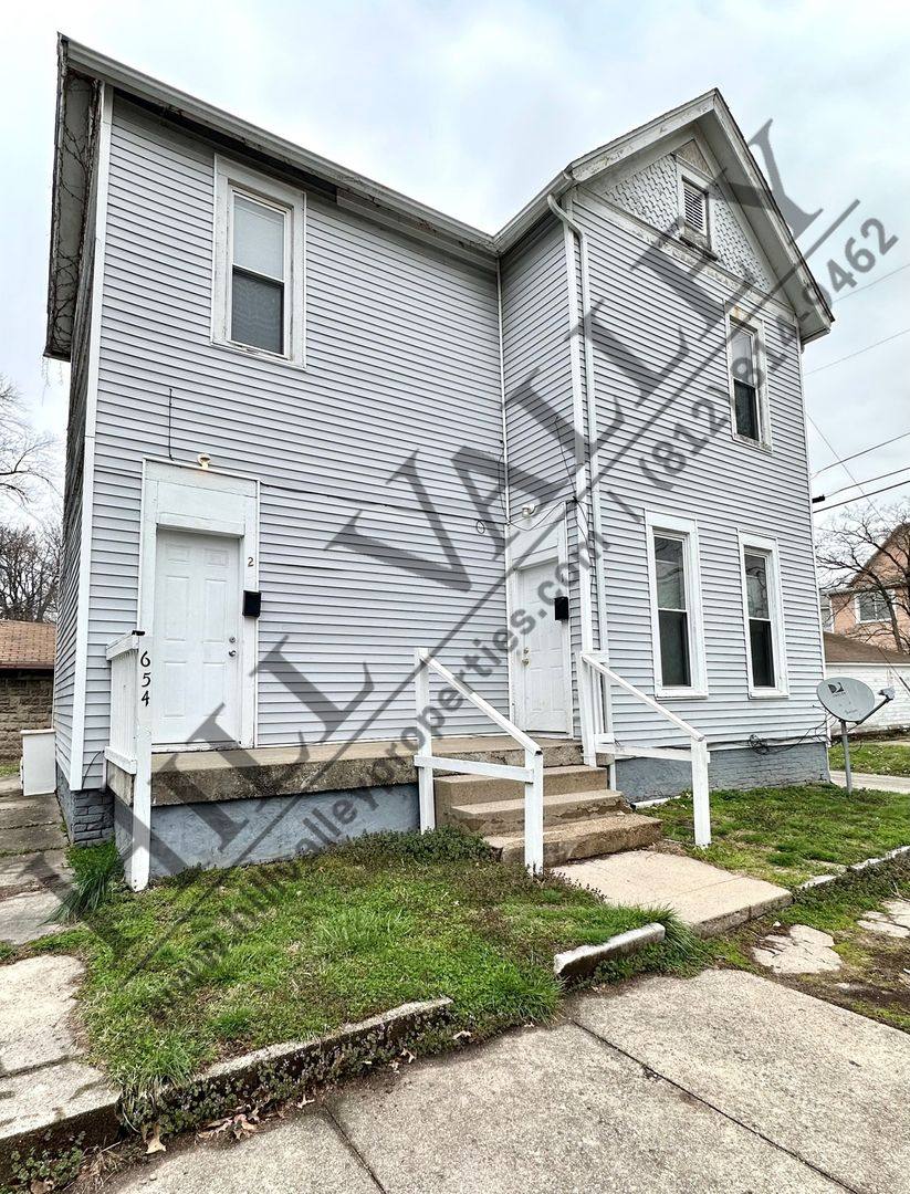 654 Deming St, Terre Haute, IN 47807