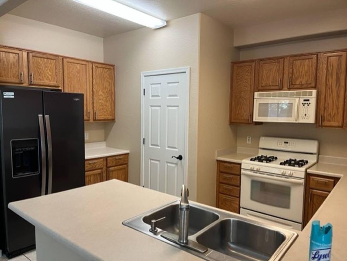 Townhouse for rent at 1120 Leaf Lane, Prescott, AZ 86305