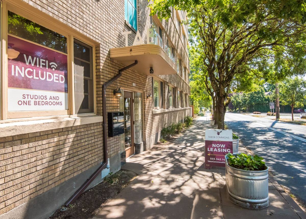 Apartment for rent at 1020 SE 60th Ave, Portland, OR 97215