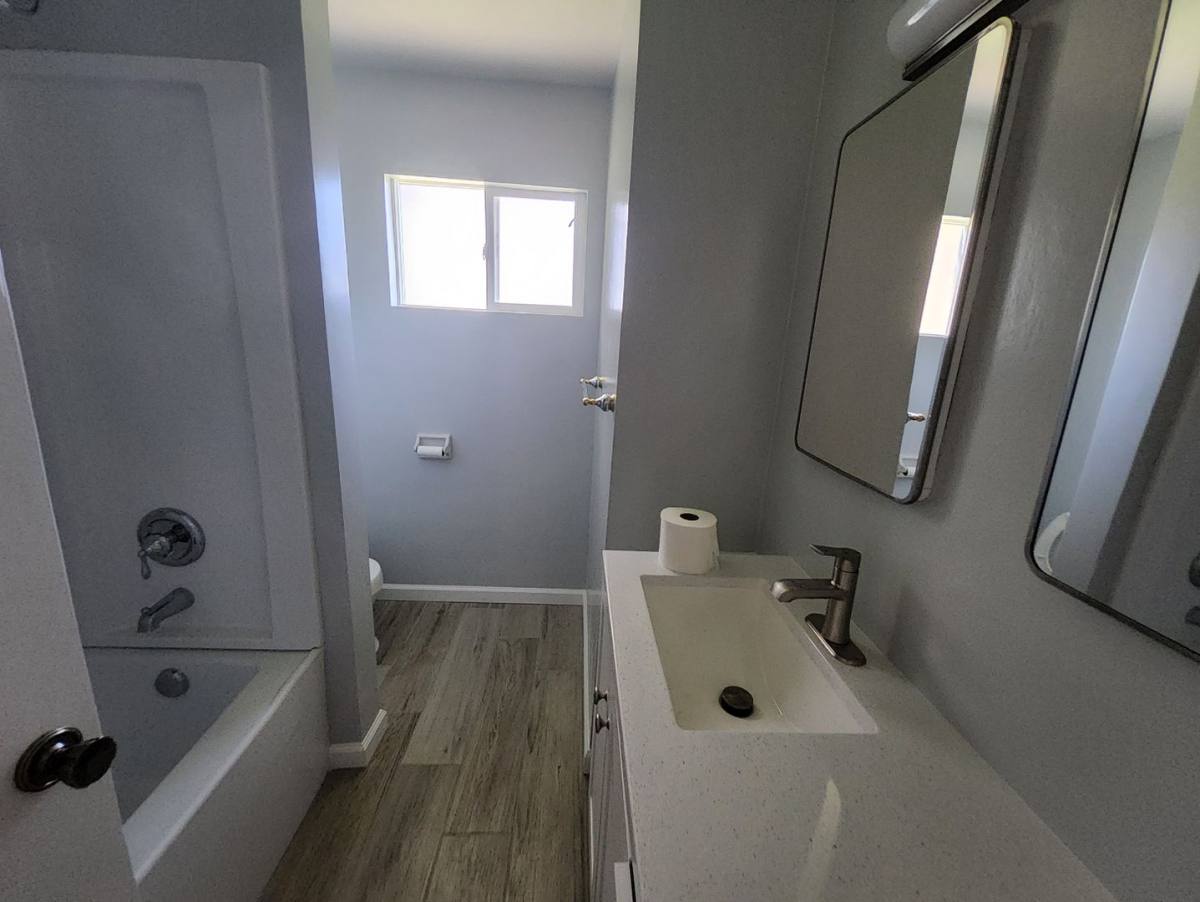 Apartment for rent at 2801 El Berrendo Ave, Bakersfield, CA 93304