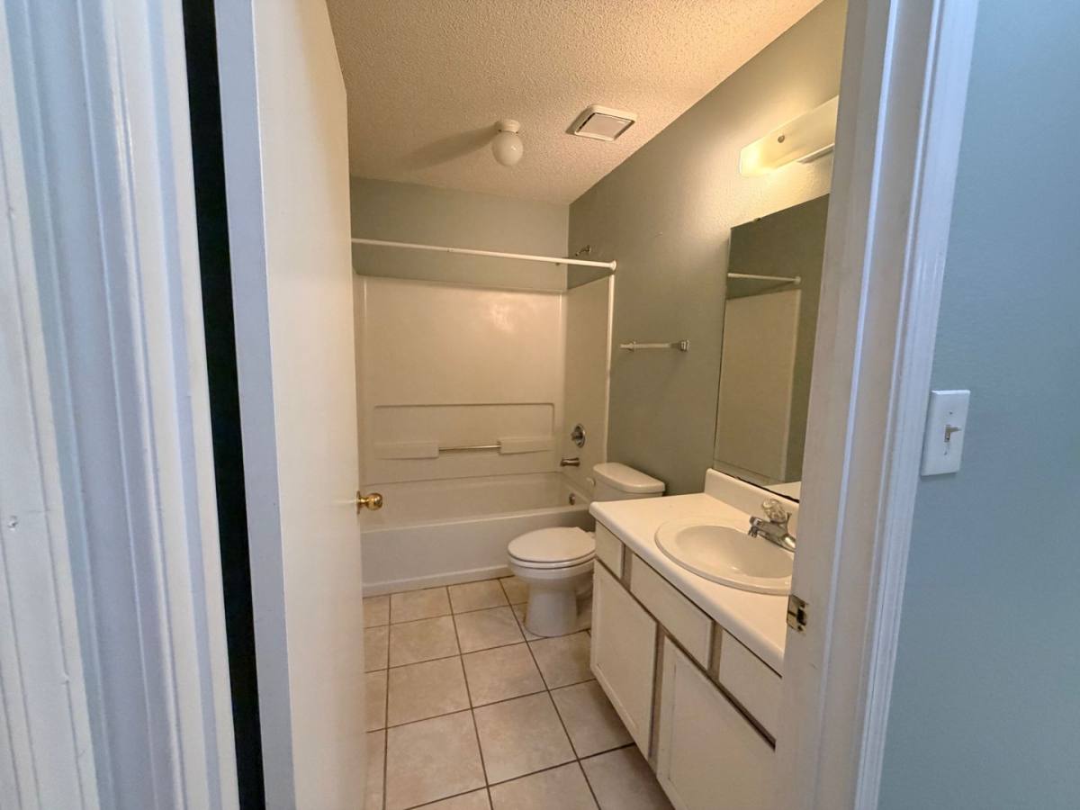 Townhouse for rent at 2259 Parrot Lane, Tallahassee, FL 32303