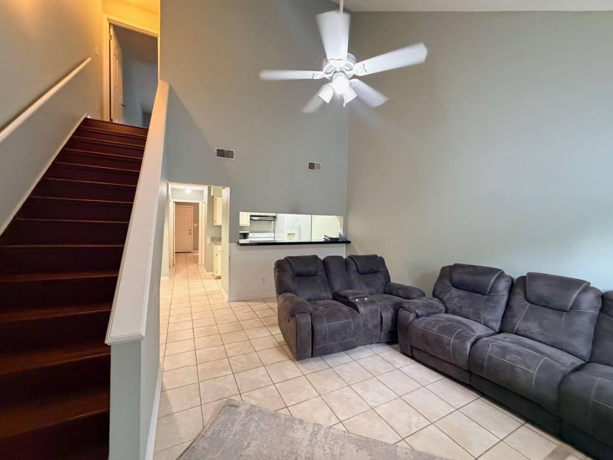 Townhouse for rent at 2259 Parrot Lane, Tallahassee, FL 32303