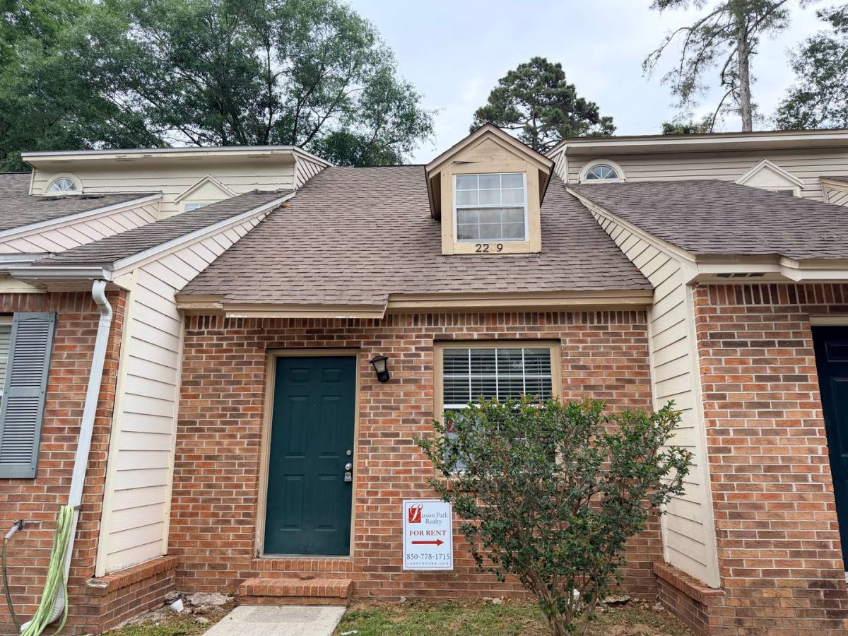 Townhouse for rent at 2259 Parrot Lane, Tallahassee, FL 32303