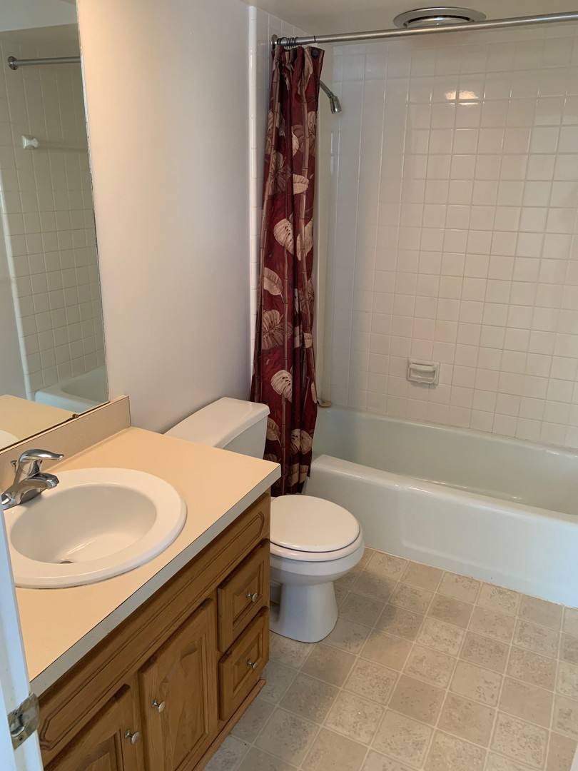 Apartment for rent at 5404 Cresthaven, Toledo, OH 43614