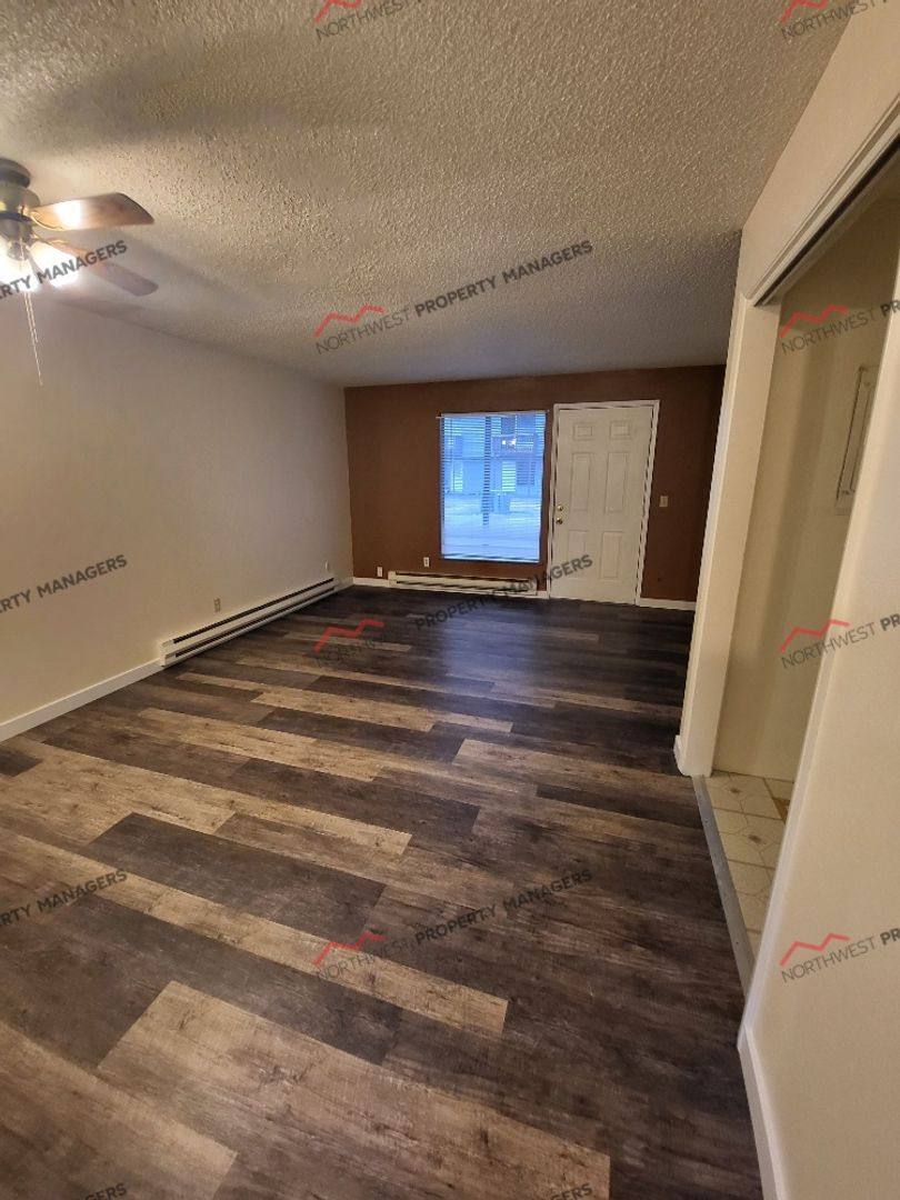 Apartment for rent at 197 3rd St E, Onalaska, WA 98570