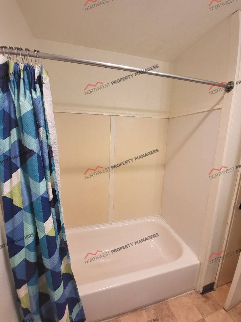 Apartment for rent at 197 3rd St E, Onalaska, WA 98570