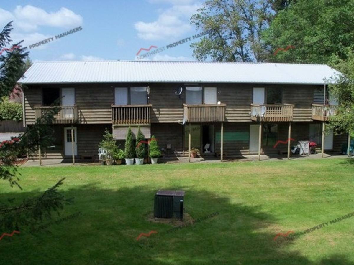 Apartment for rent at 197 3rd St E, Onalaska, WA 98570