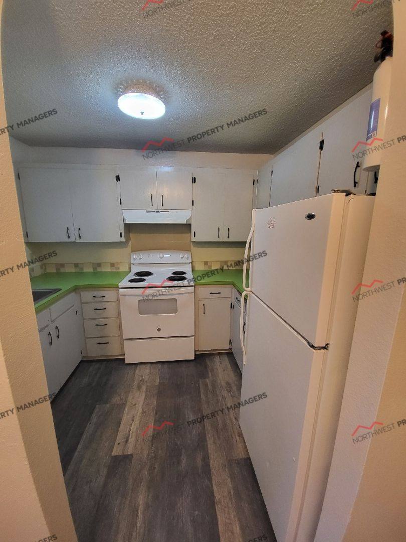 Apartment for rent at 197 3rd St E, Onalaska, WA 98570
