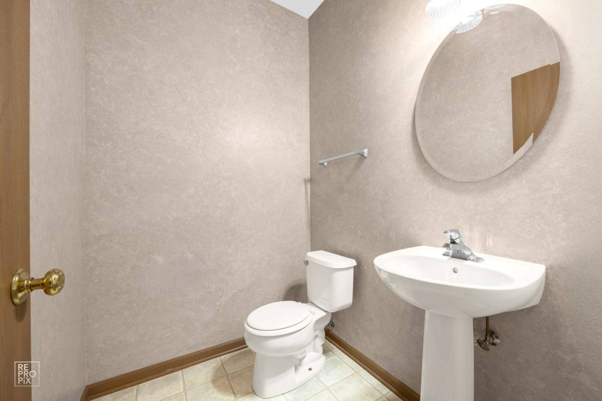 Townhouse for rent at 2843 Falling Waters Dr, Lake Villa, IL 60046