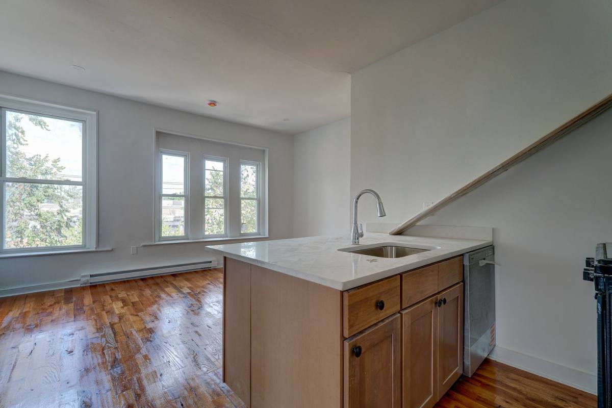 Apartment for rent at 522 Elm St, New Haven, CT 06511