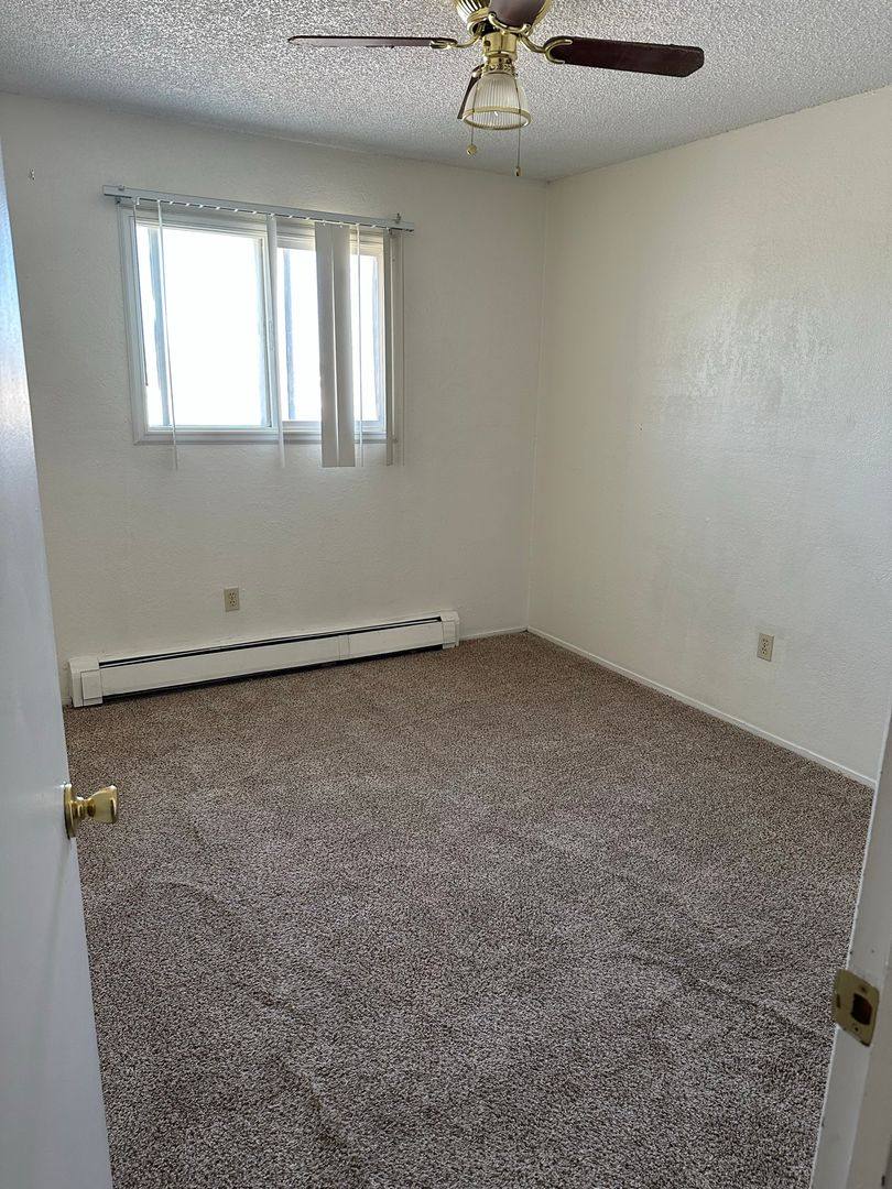 Apartment for rent at 1411 Edinburgh, Rawlins, WY 82301