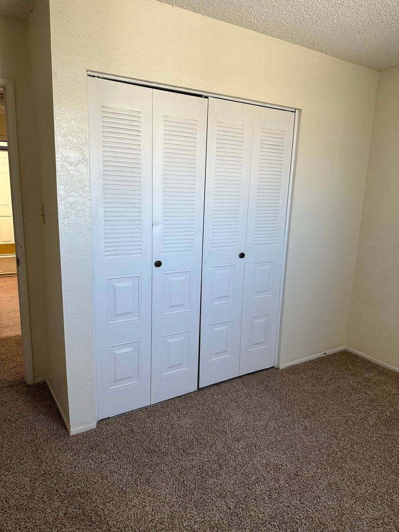 Apartment for rent at 1411 Edinburgh, Rawlins, WY 82301