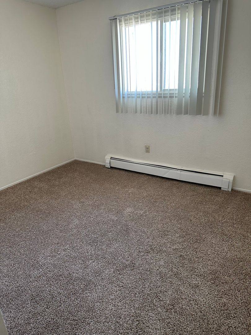 Apartment for rent at 1411 Edinburgh, Rawlins, WY 82301