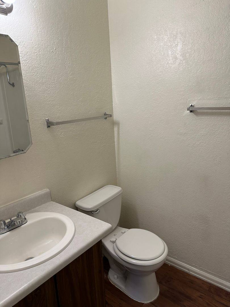 Apartment for rent at 1411 Edinburgh, Rawlins, WY 82301
