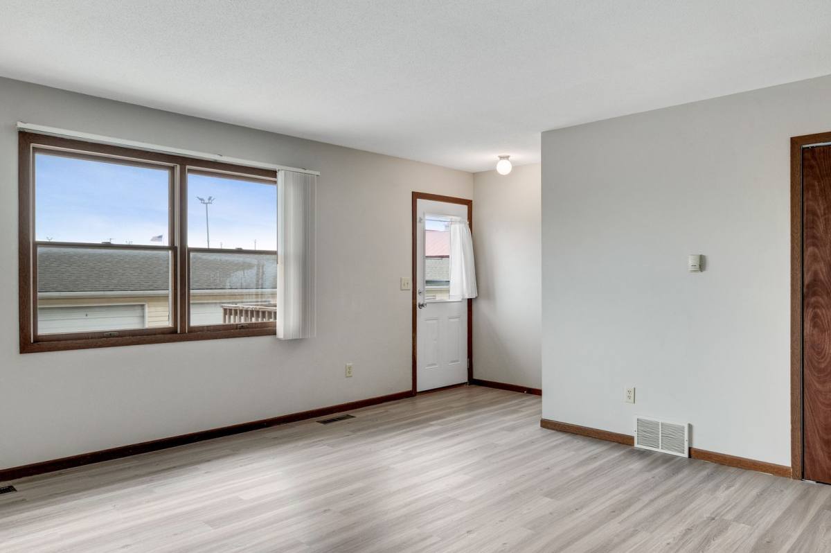 Apartment for rent at 1225-1233 Branding Iron Rd, West Salem, WI 54669