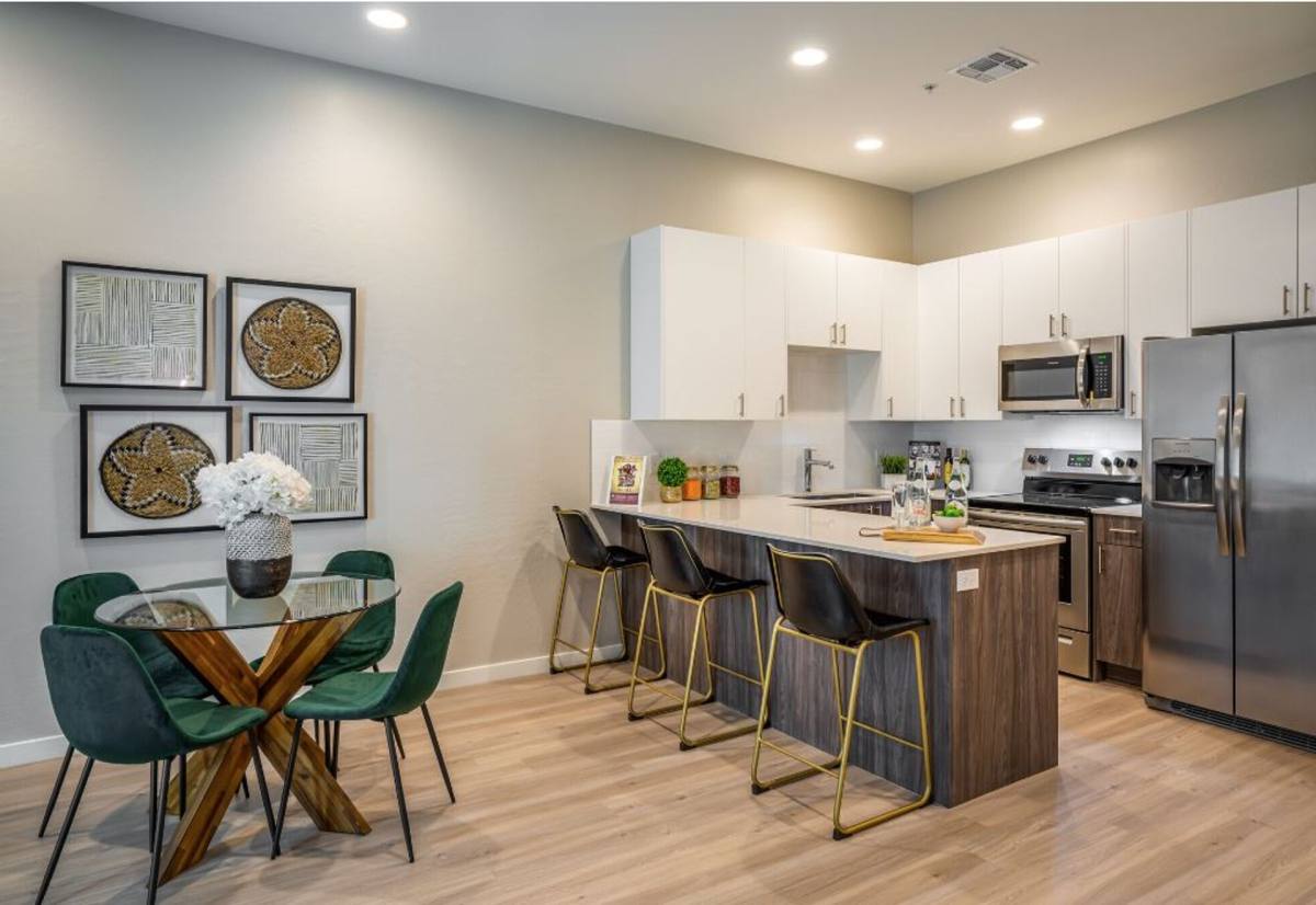 Townhouse for rent at 2335 E Utopia Rd #16, Phoenix, AZ 85024
