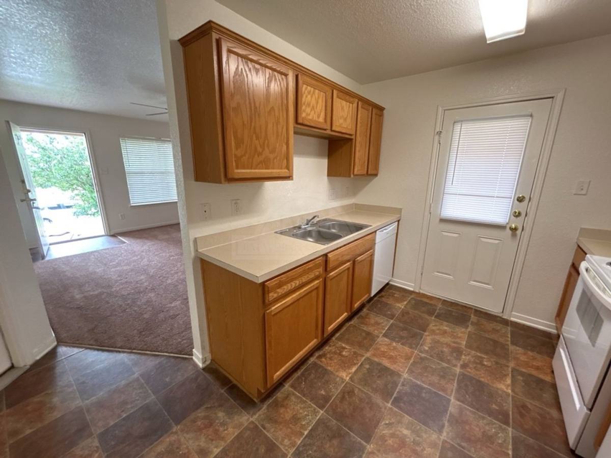 Townhouse for rent at 308 Cedar Ridge Dr, Nolanville, TX 76559