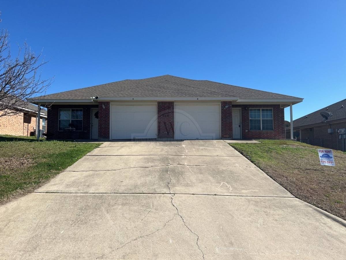 Townhouse for rent at 308 Cedar Ridge Dr, Nolanville, TX 76559