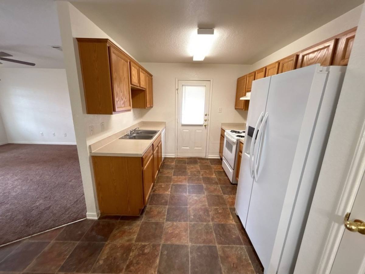 Townhouse for rent at 308 Cedar Ridge Dr, Nolanville, TX 76559