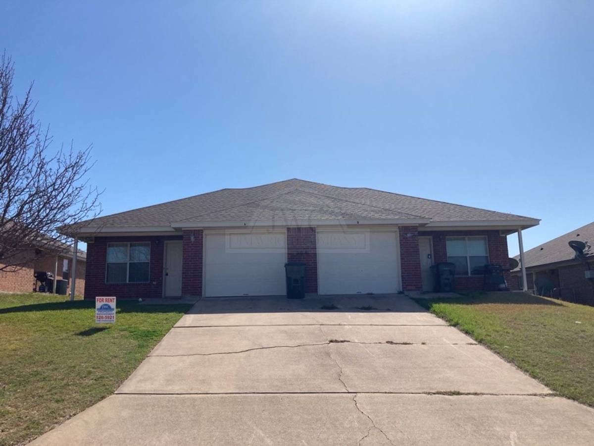 Townhouse for rent at 308 Cedar Ridge Dr, Nolanville, TX 76559