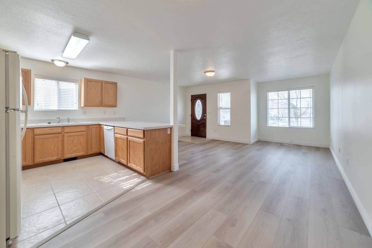 Apartment for rent at 166 N 600 W, Salt Lake City, UT 84116
