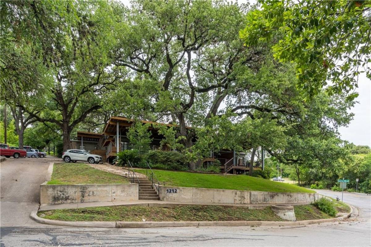 Condo for rent at 1212 Castle Hill St, Austin, TX 78703