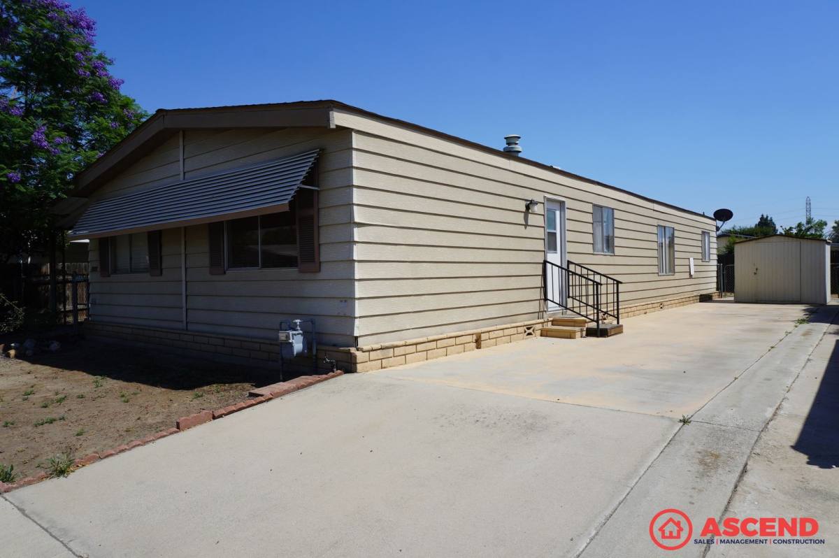 Apartment for rent at 3605 Biltmore Ave, Bakersfield, CA 93313