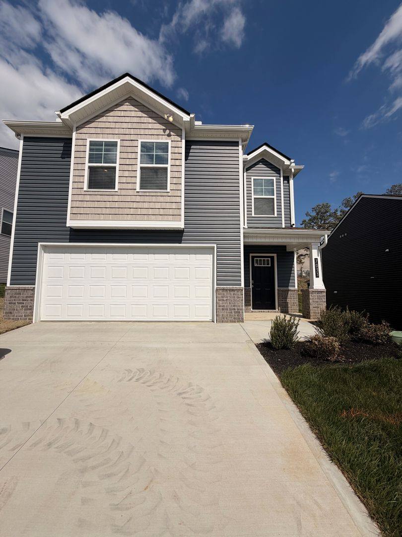 House for rent at 7033 Randleman Dr, Knoxville, TN 37918