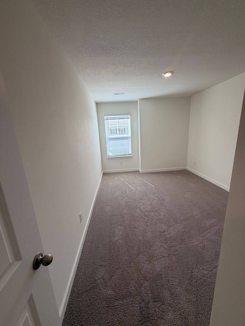 House for rent at 7033 Randleman Dr, Knoxville, TN 37918