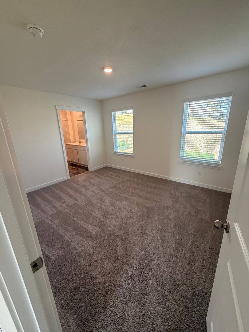 House for rent at 7033 Randleman Dr, Knoxville, TN 37918
