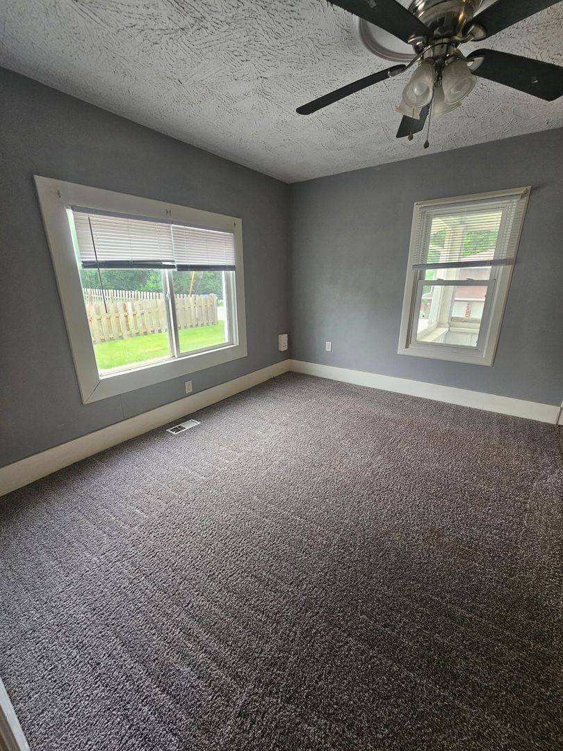 614 51st St, Moline, IL 61265 - House for Rent - Image 9