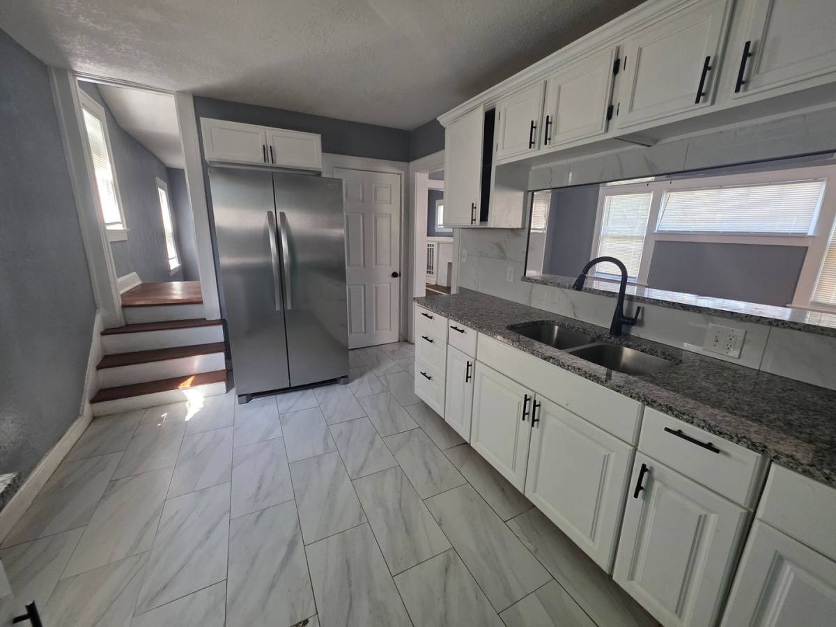House for rent at 3701 Indiana Ave, Kansas City, MO 64128