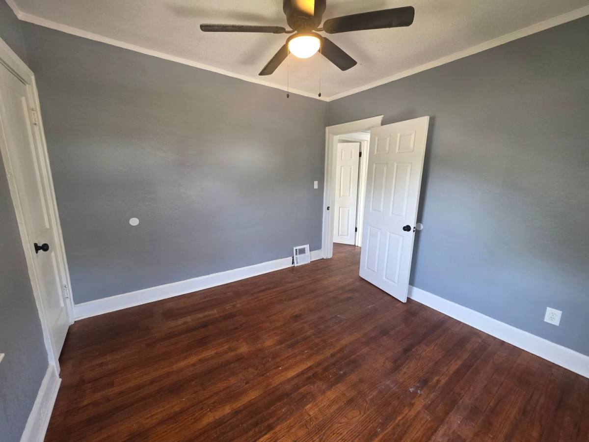 House for rent at 3701 Indiana Ave, Kansas City, MO 64128
