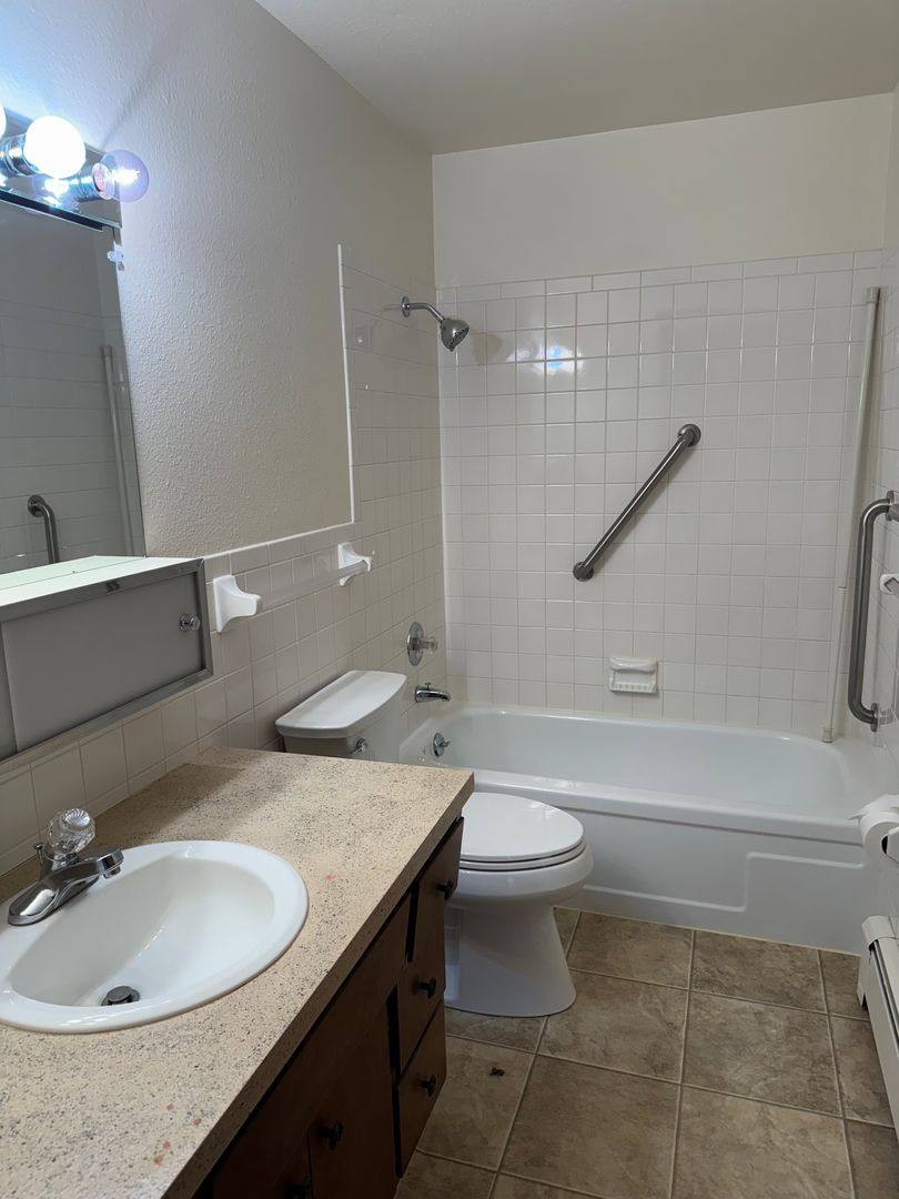 Apartment for rent at 426 Shirley St, Bismarck, ND 58504