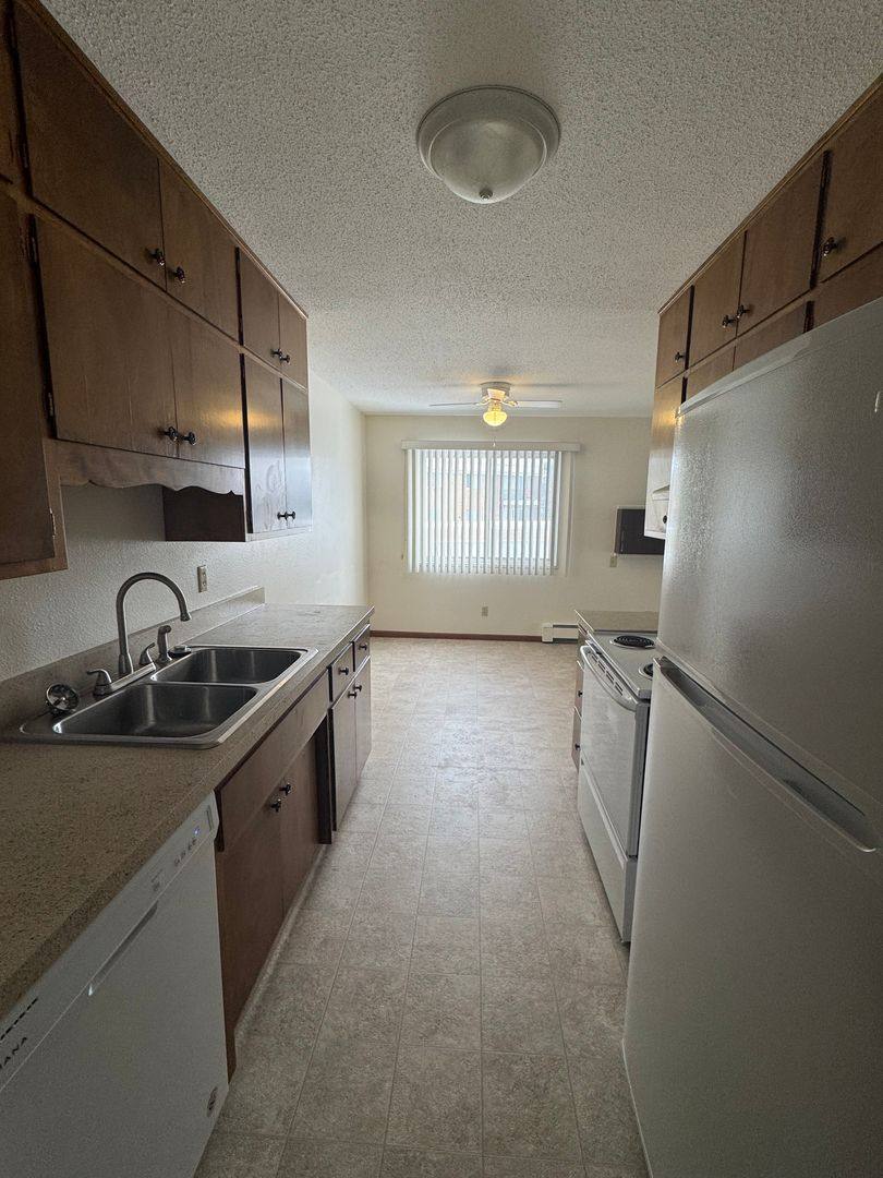Apartment for rent at 426 Shirley St, Bismarck, ND 58504