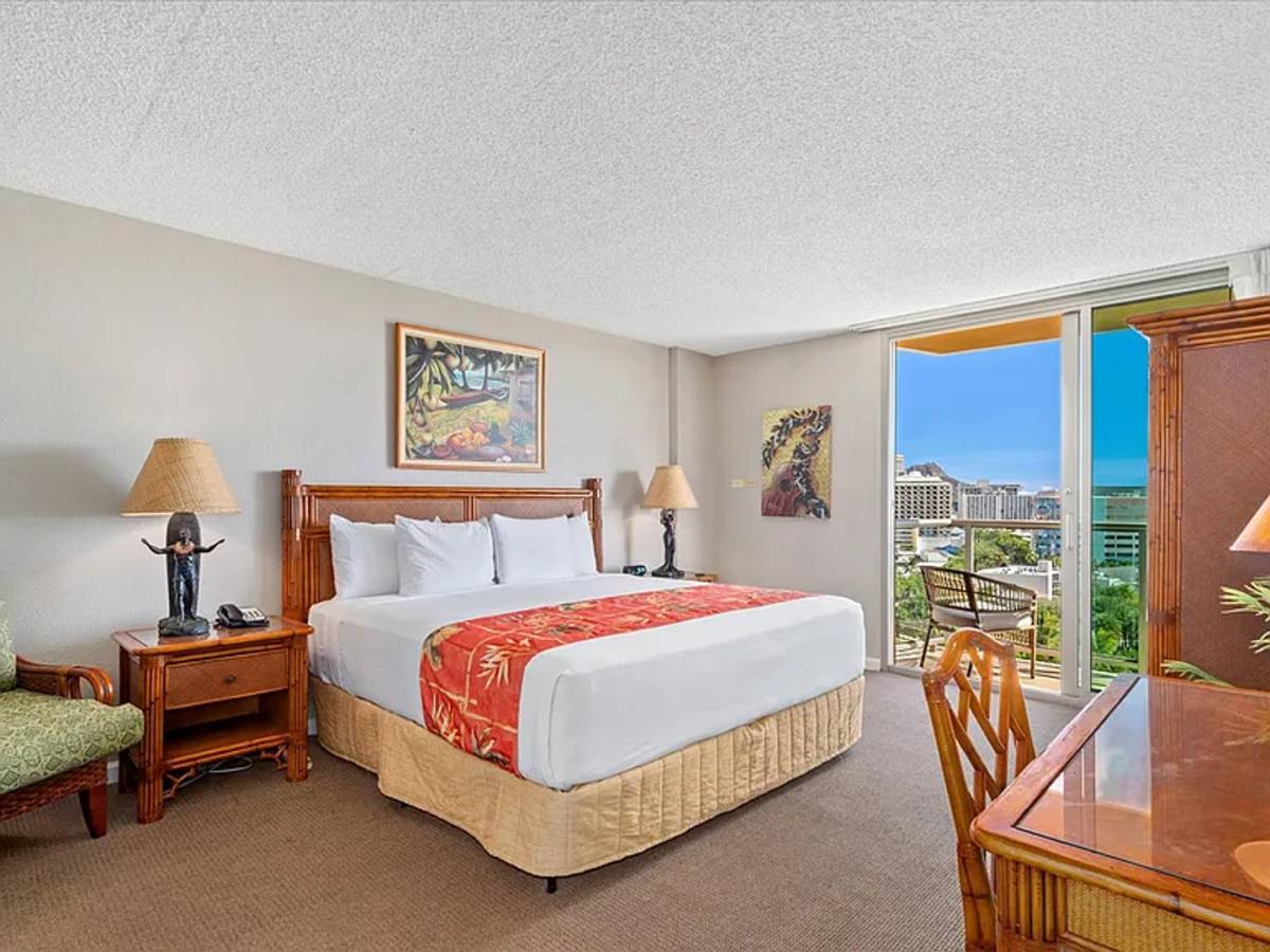 Condo for rent at 2045 Kalakaua Ave #1207, Honolulu, HI 96815