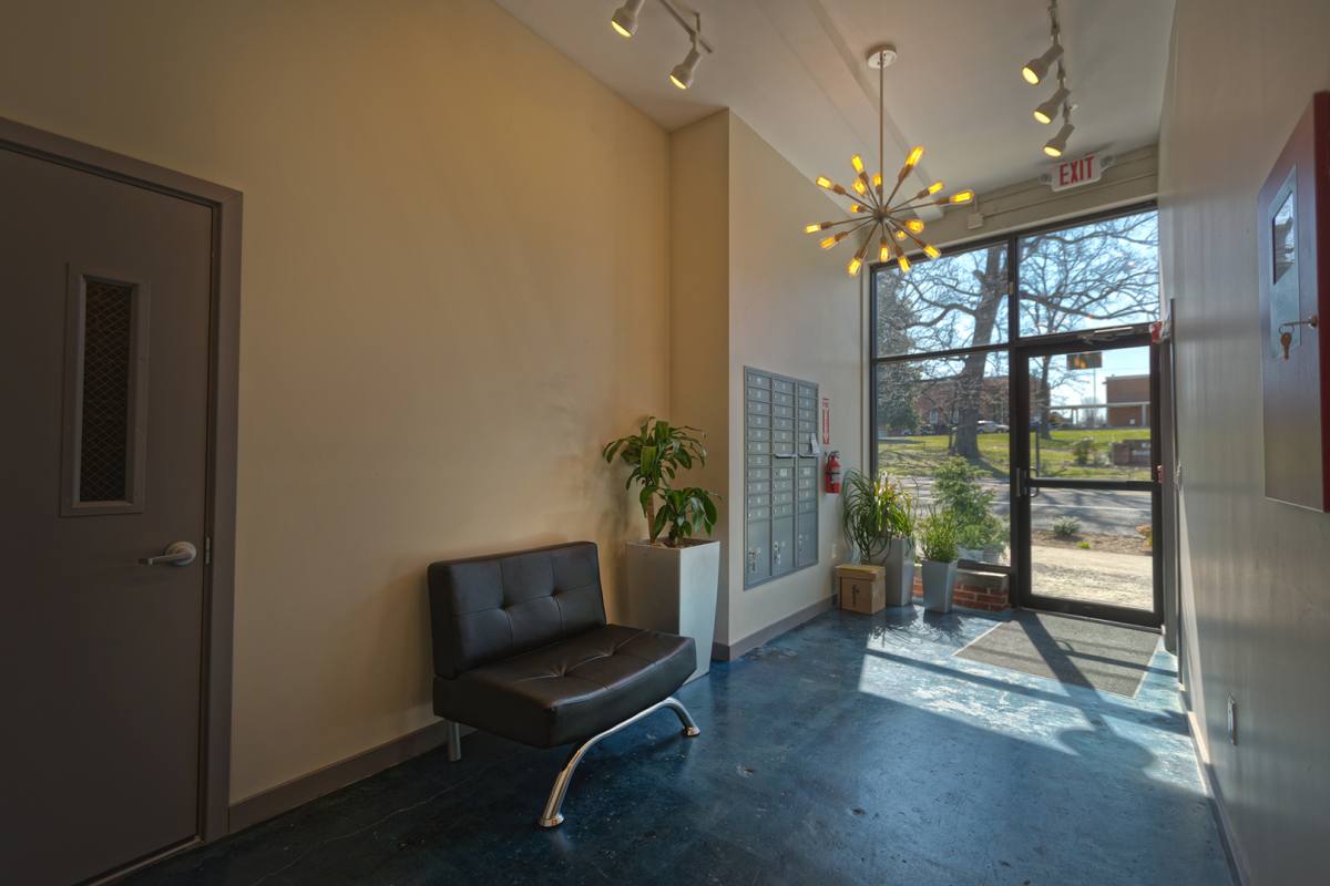 Apartment for rent at 631 Campbell Ave SW, Roanoke, VA 24016